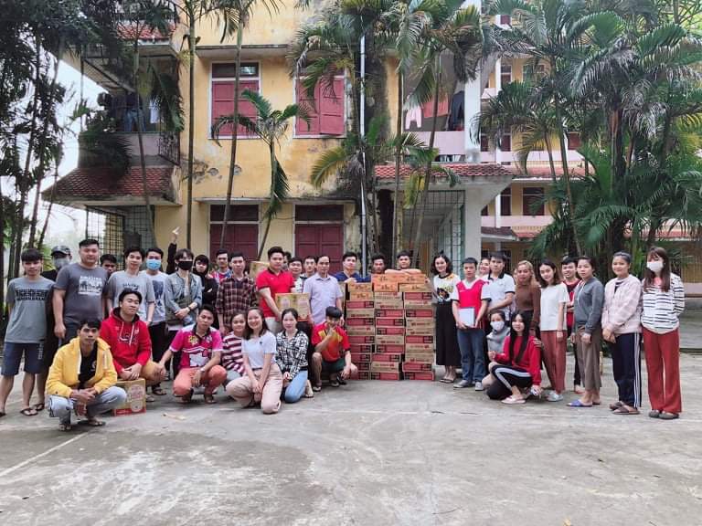 Hoạt động hỗ trợ của trường Đại học Sư phạm kỹ thuật Vinh dành cho lưu học sinh Lào trong đợt dịch Covid - 19